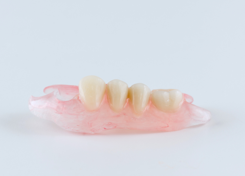 スマイルデンチャー|小野歯科