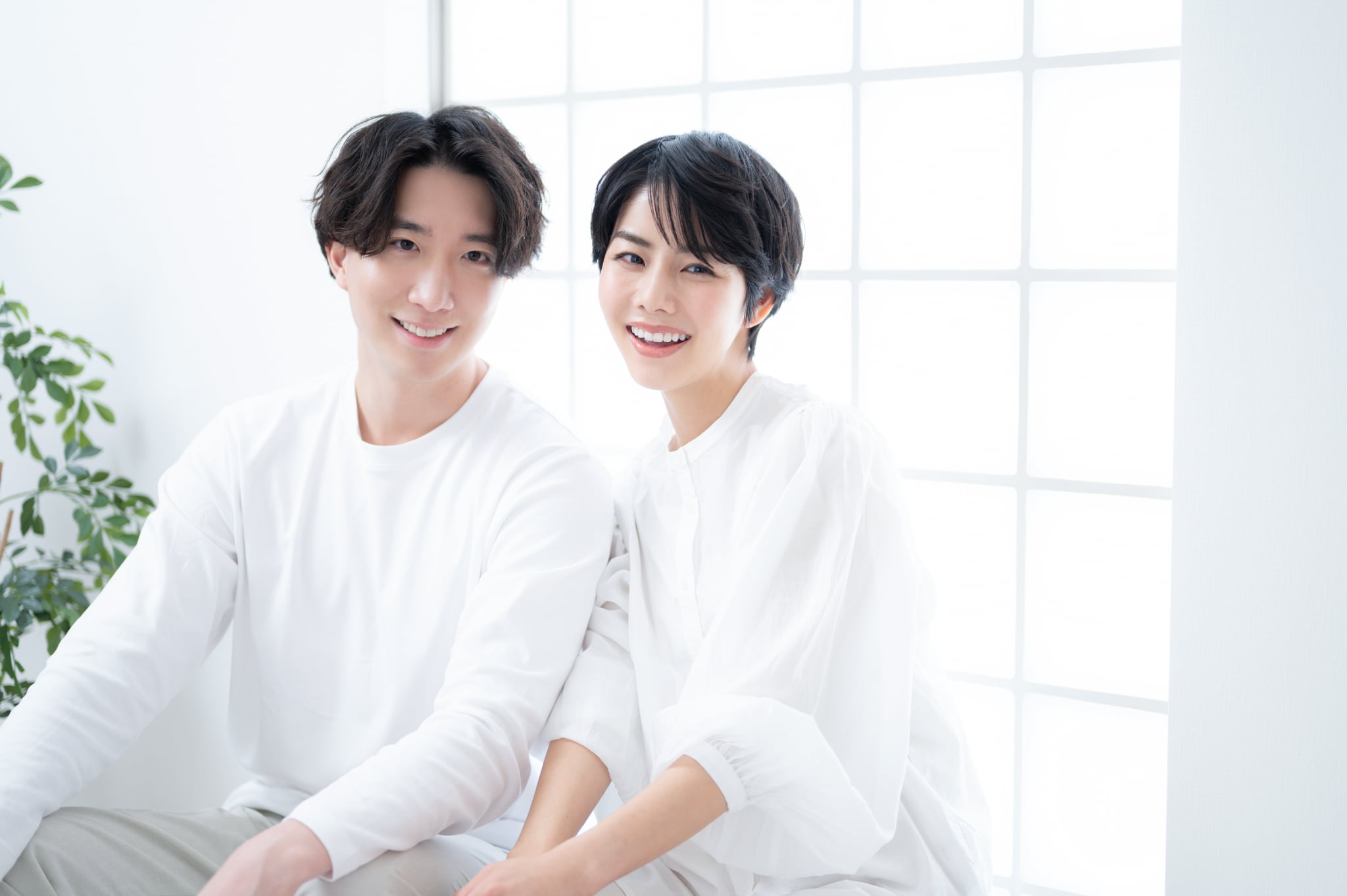 歯周病を予防し仲良く会話する夫婦