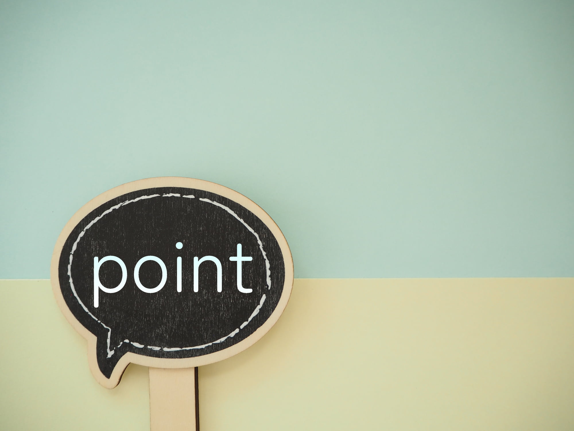 セラミックの歯を選ぶときのポイントを説明するイメージ